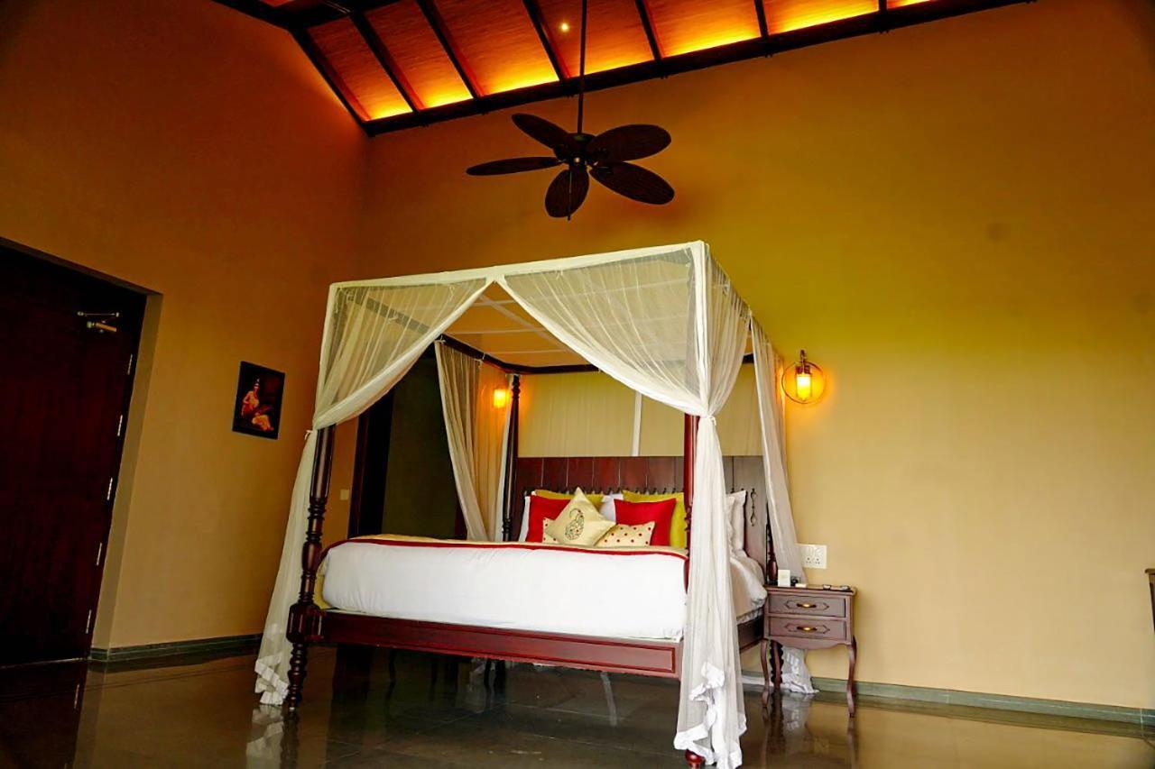 Niraamaya Wellness Retreats Backwaters And Beyond Кумараком Екстер'єр фото