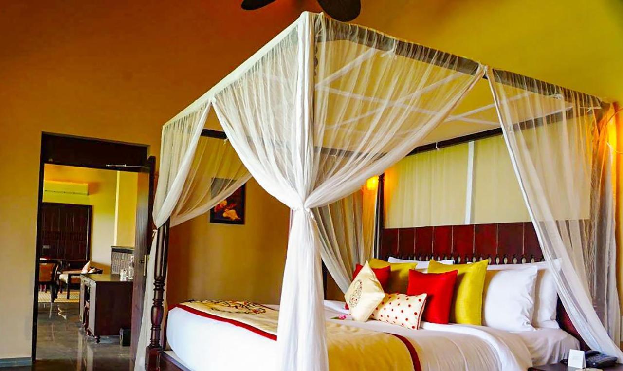 Niraamaya Wellness Retreats Backwaters And Beyond Кумараком Екстер'єр фото