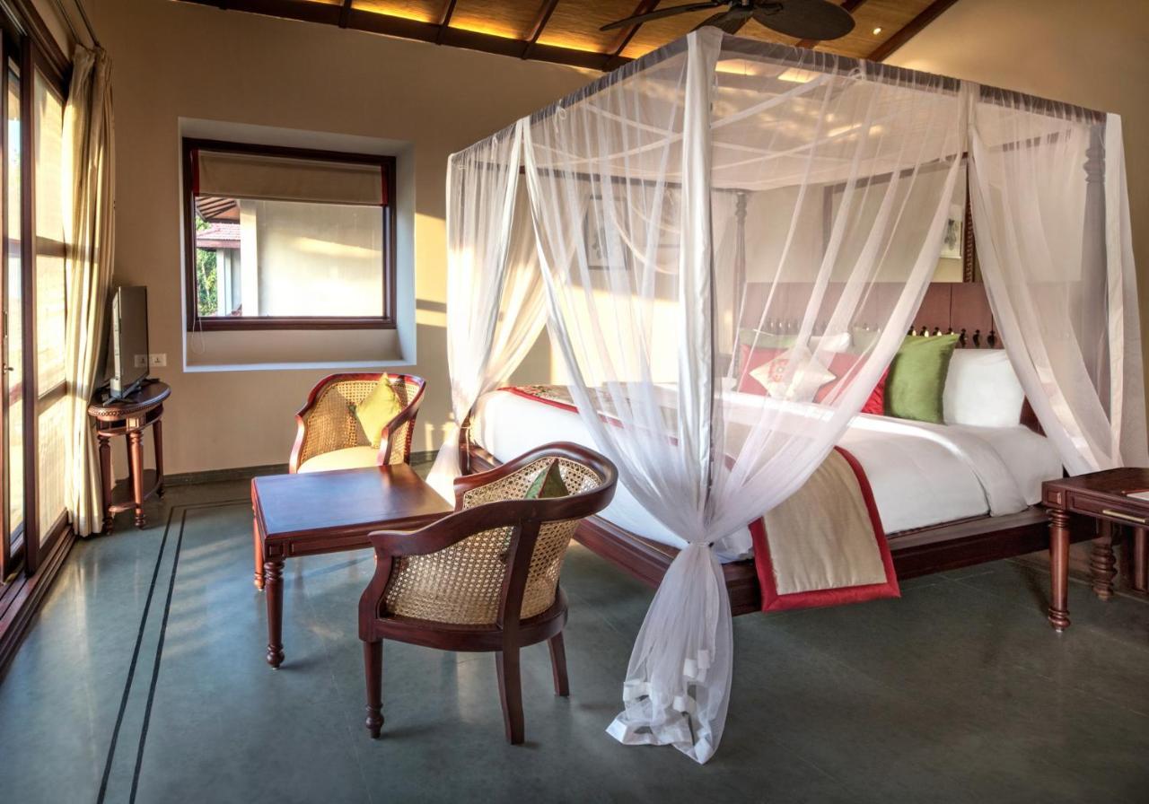 Niraamaya Wellness Retreats Backwaters And Beyond Кумараком Екстер'єр фото